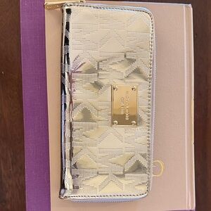 Michael Kors Metallic Gold Zip Wallet
